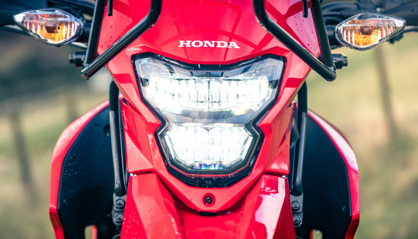 Powerful Headlights Farm_2-Wheel_Hub_02_LED_Headlight