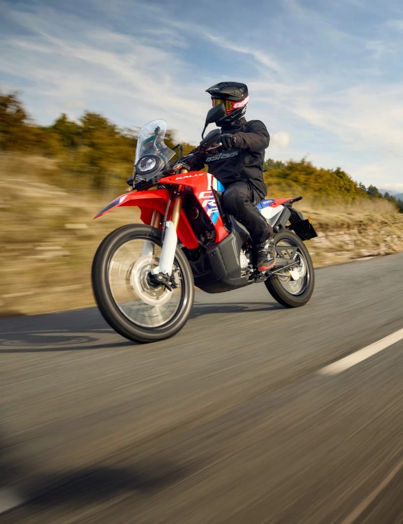 CRF300 Rally crf300-rally-2026-update-header-mobile-1600-x-2080