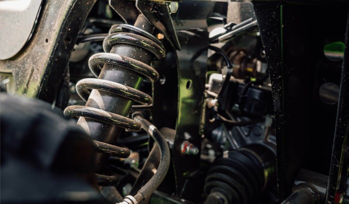 Powerful 999cc Twin-Cylinder Engine